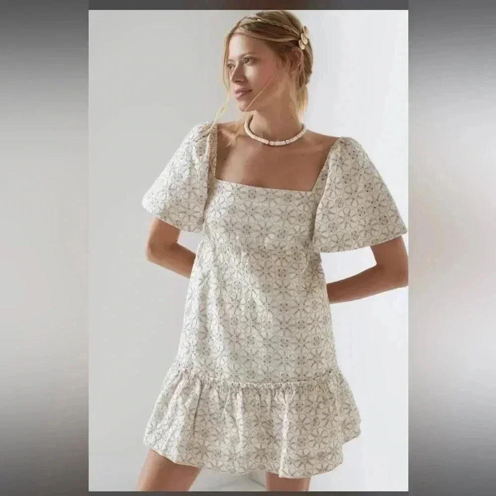 NWT Anthropologie Maeve Boho Eyelet Smocked Embroidered Puff Sleeve Dress Sz Lg